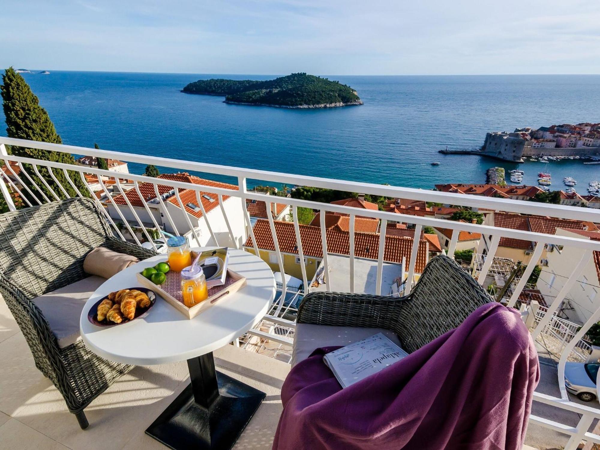 Ploce Apartments-One-Bedroom Apartment With Terrace And Sea View Dubrovnik Exterior photo